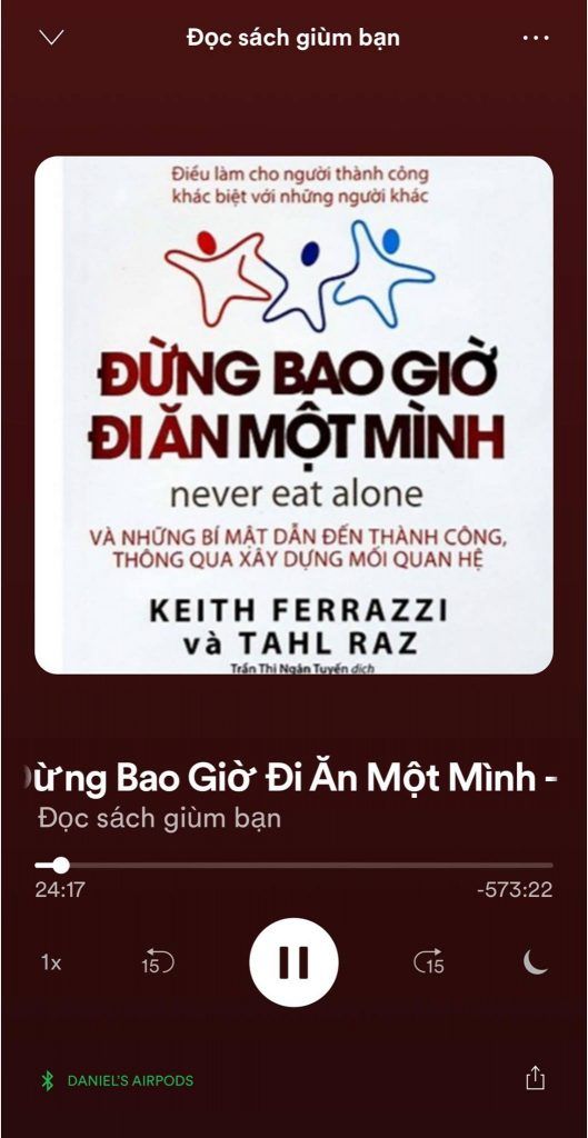 reading-book-nhannguyensharing